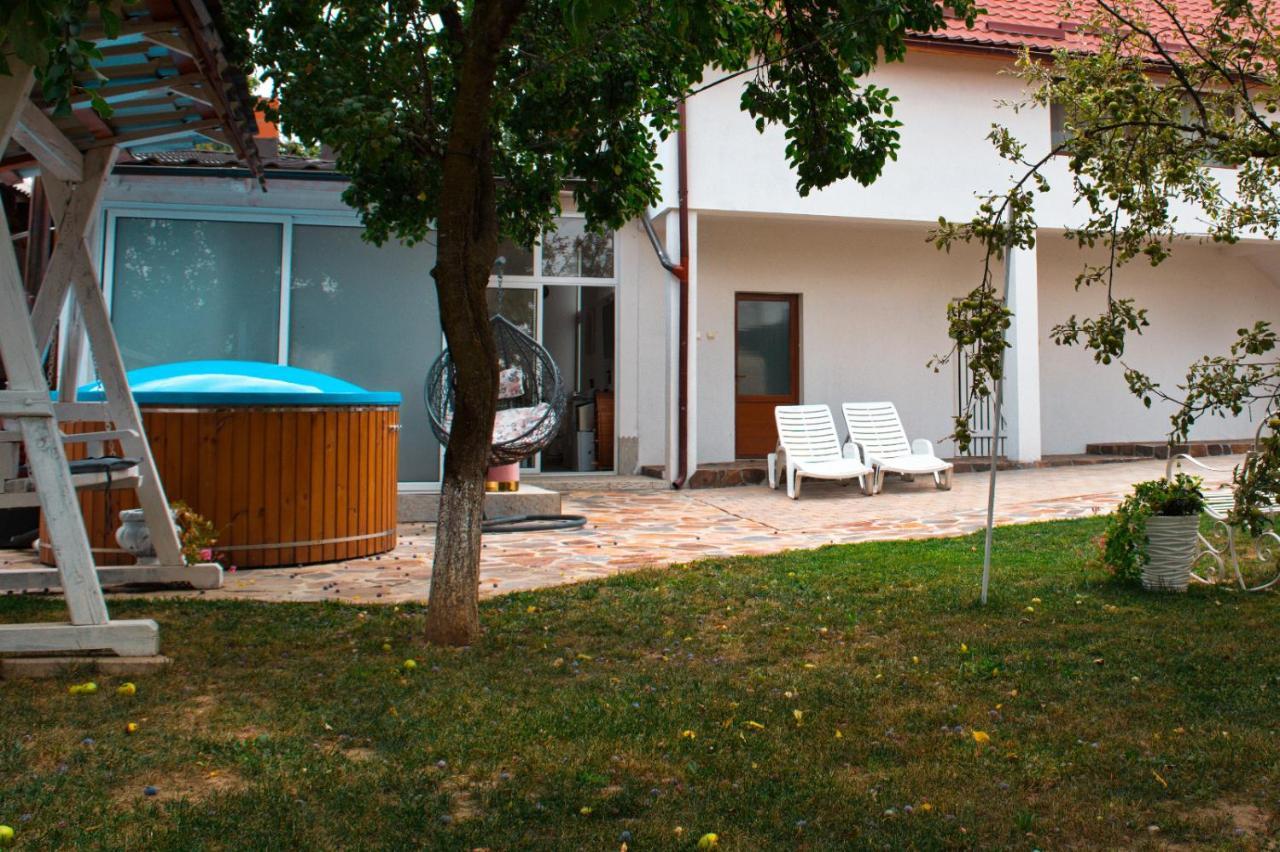 Villa Casa Ade à Ocna Şugatag Extérieur photo