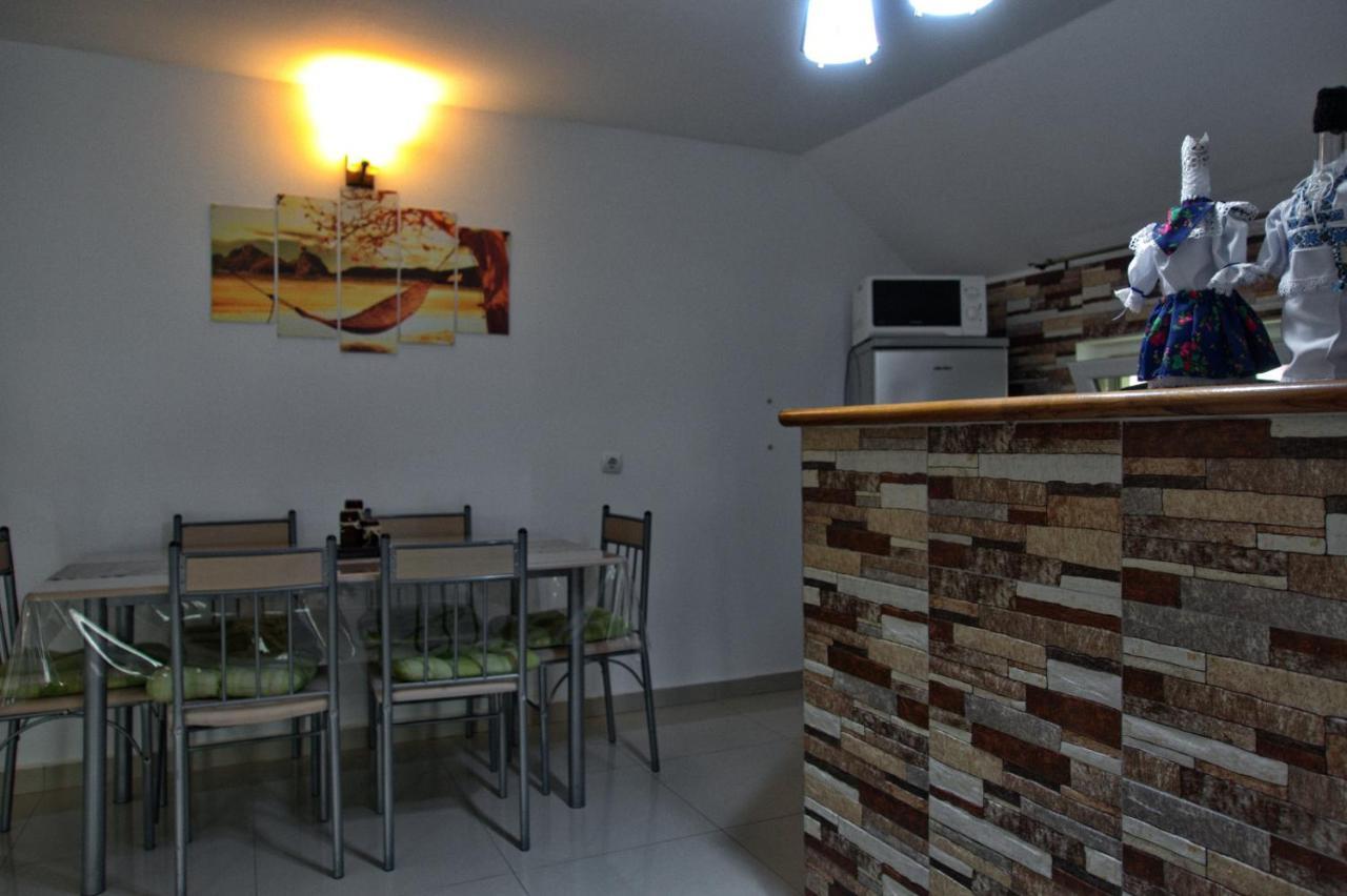 Villa Casa Ade à Ocna Şugatag Extérieur photo